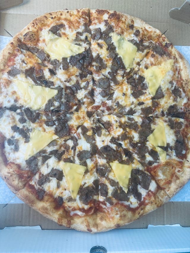 Beef Steak Pizza.