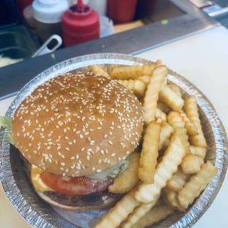 California Cheeseburger w/ Fries